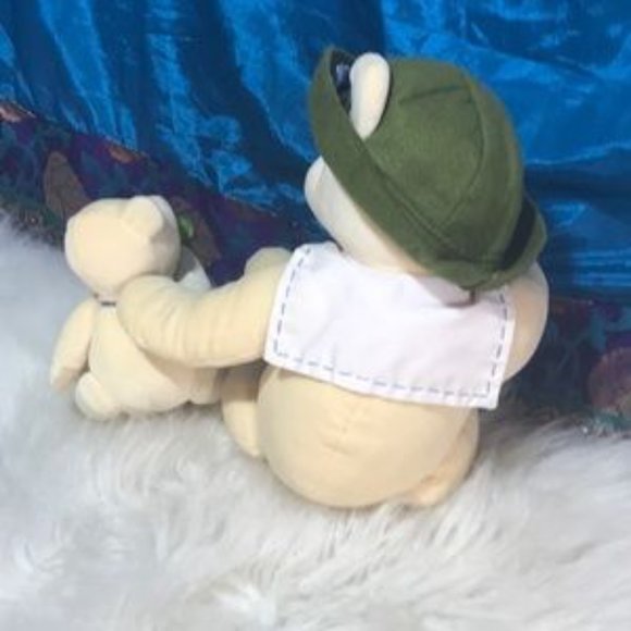 📌Hallmark Momma Bear with Baby Bear with green Hat - Picture 2 of 9